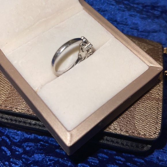 Moissanite ring. S925 band. - Picture 4 of 4
